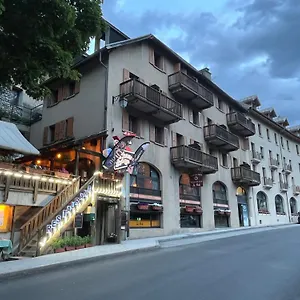 hotel-des-alpes-skiers-lodge.fr-provencehotel.com/