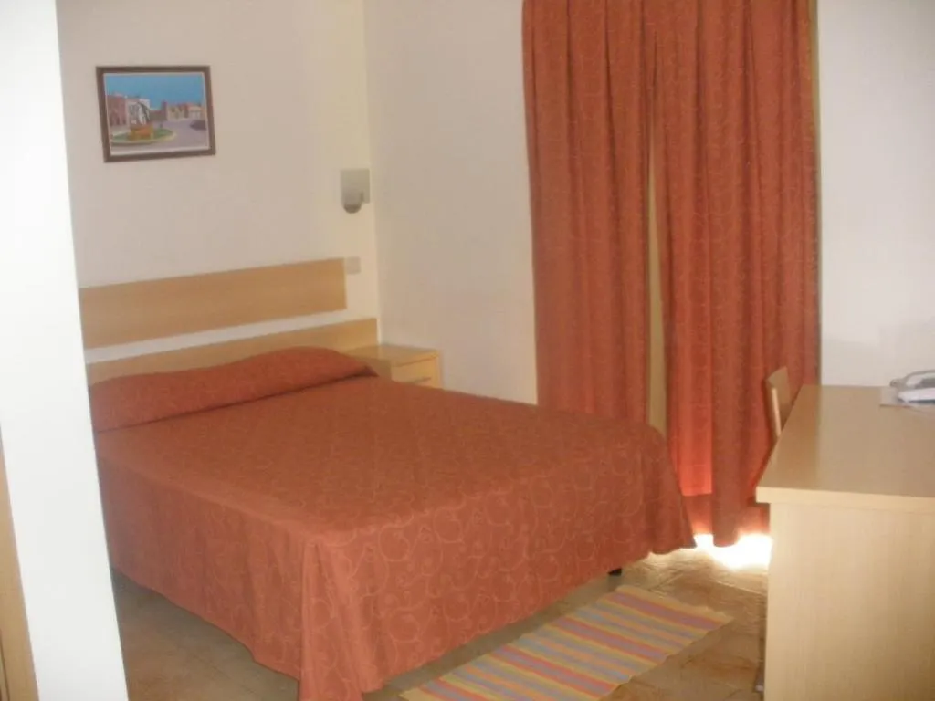 Dom Fernando II Hotel Loulé 0*,  Portugal